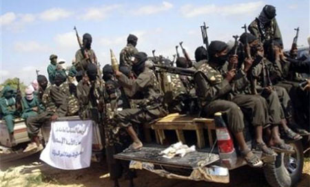 Al Shabab Somalia Al Shabab ataca una base policial en Kenia